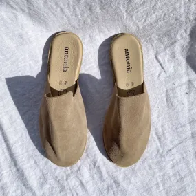 Antonia Suede Slide- SAND