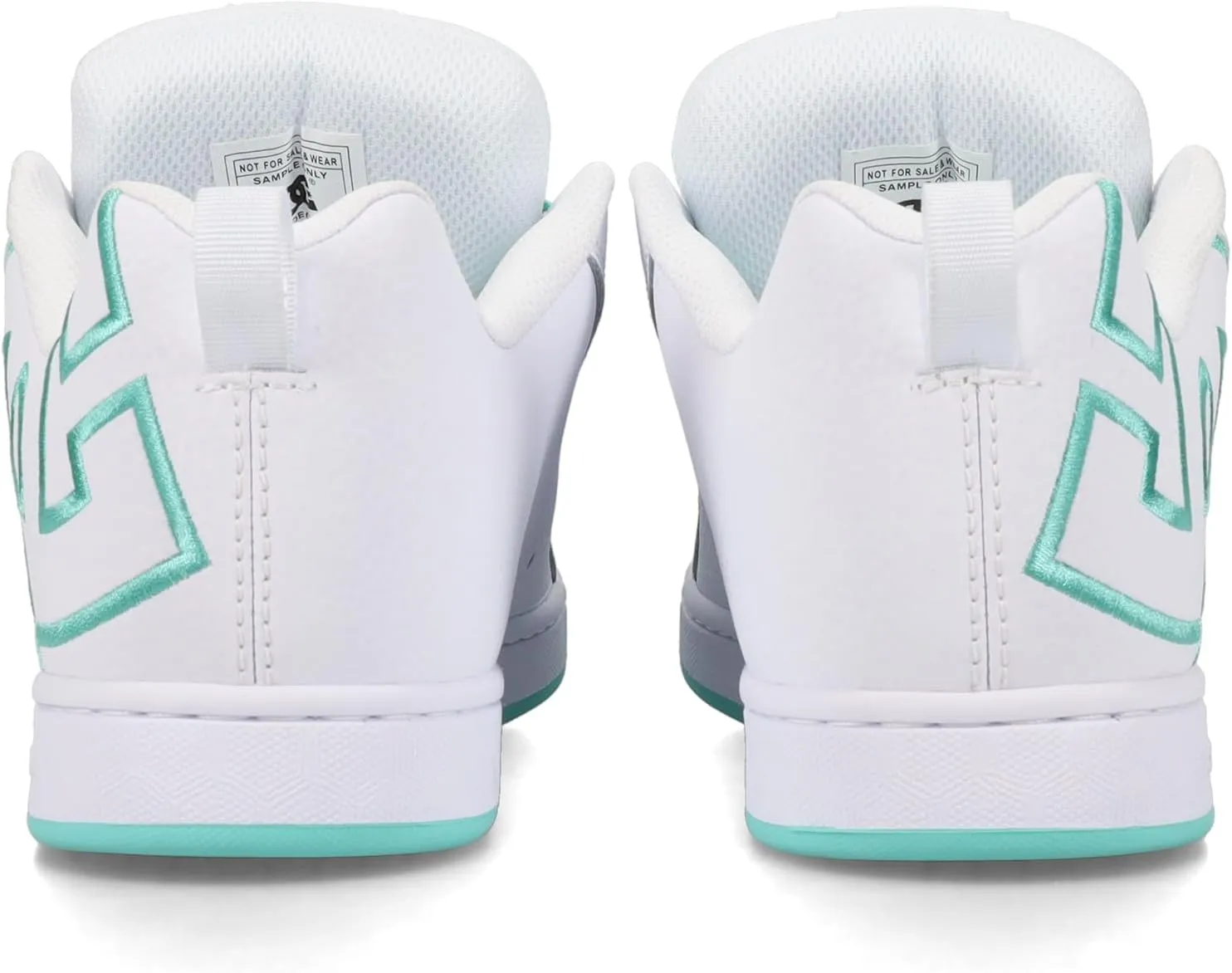 DC Shoes Women's Court Graffik Sneaker