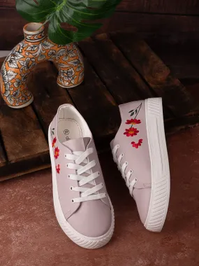 Esmee Essential Canvas Sneakers for Women - Pink