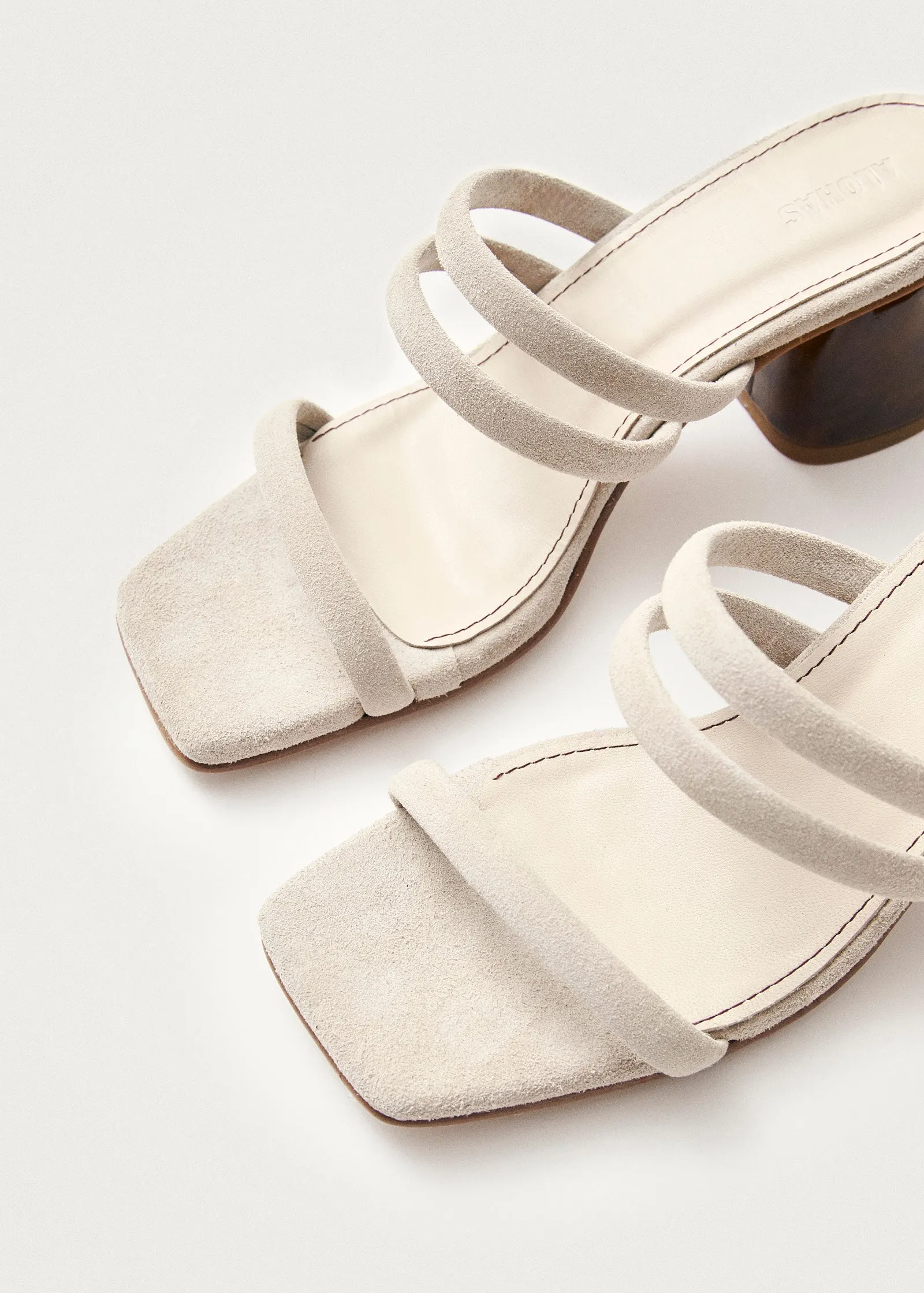 Indiana Stone Beige Leather Sandals