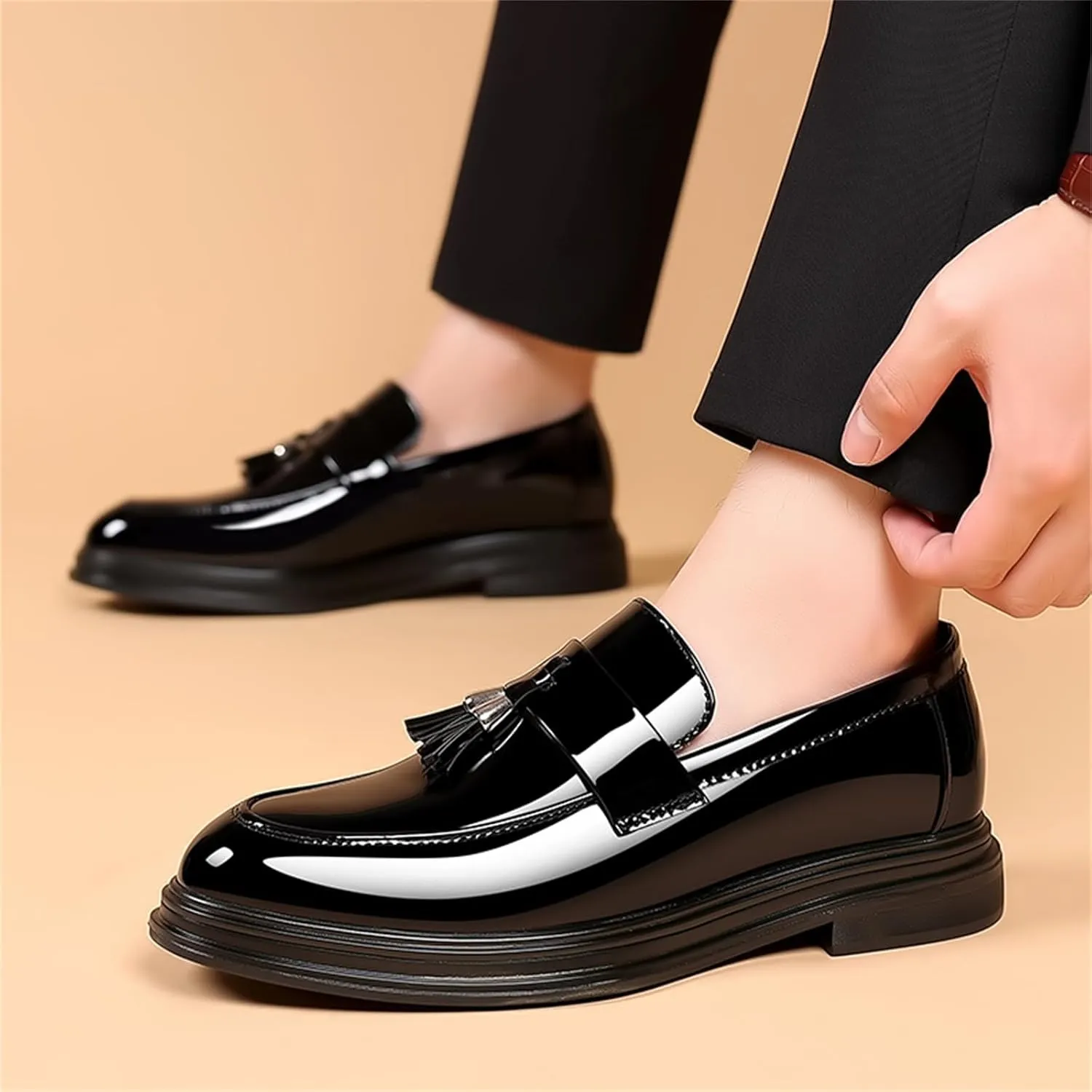 Men's Trendy Tassels Patent Leather Loafers Slip-On Business Casual Dress Shoes Elegant Luxury Penny Shoes