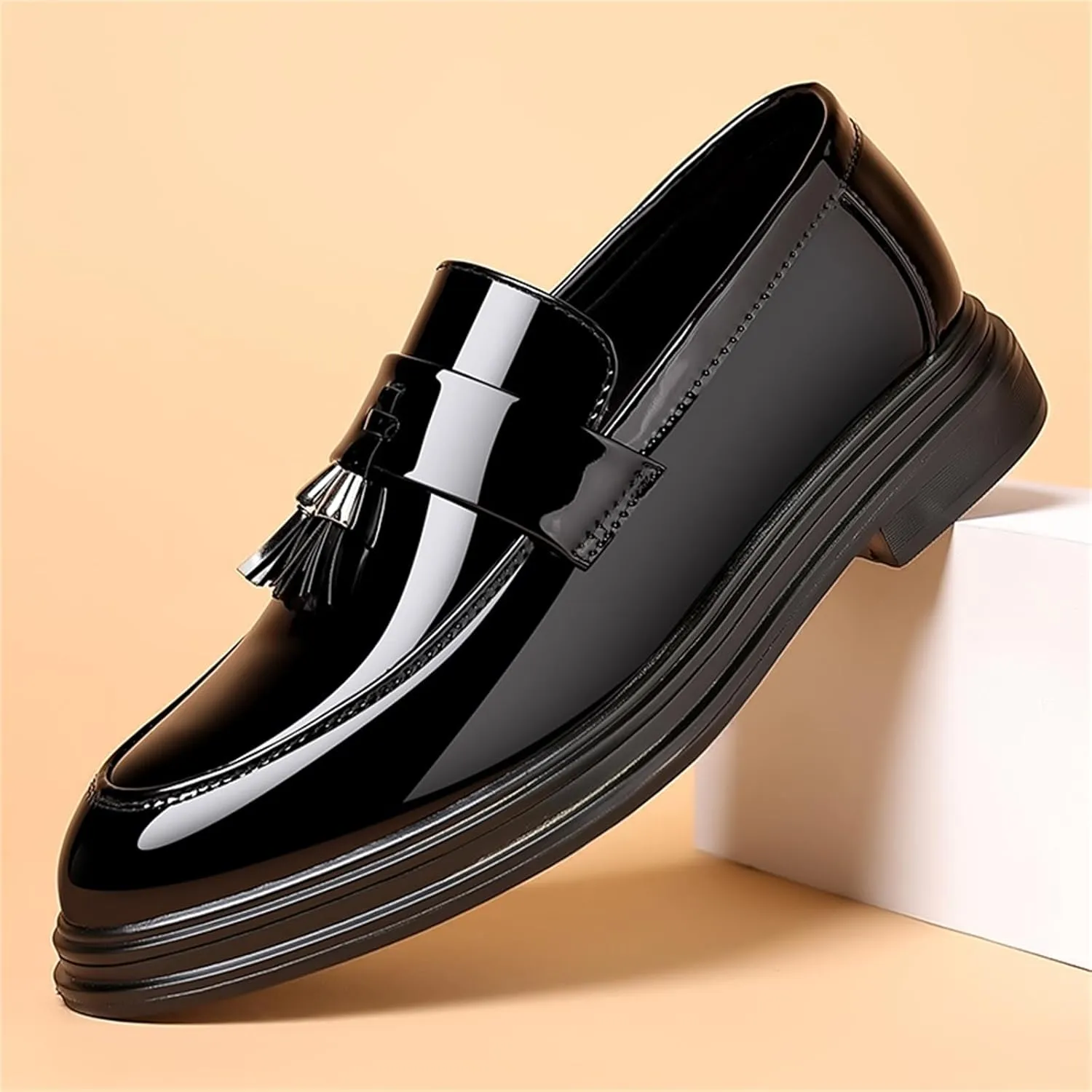 Men's Trendy Tassels Patent Leather Loafers Slip-On Business Casual Dress Shoes Elegant Luxury Penny Shoes