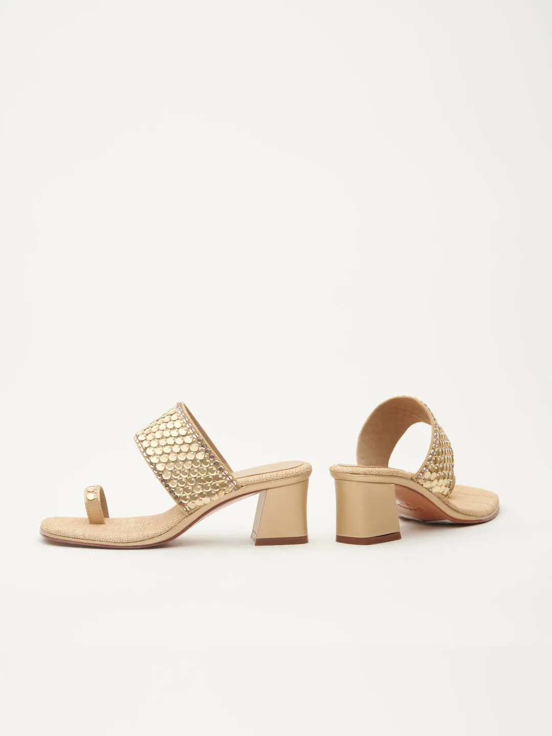 SCALES OF FIJI HEELS